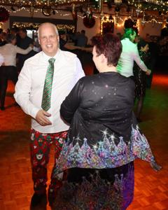 1e Kerstbal (080)